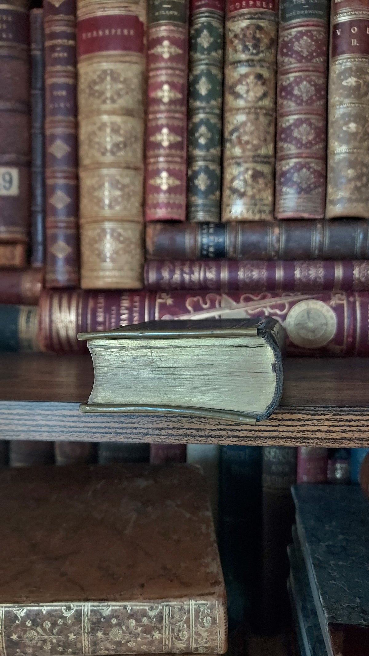1879 Paroissien Romain | Miniature Clasped Binding