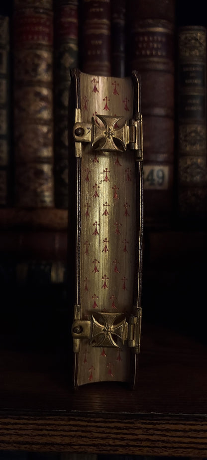 1868 Diurnal de Bayeux | Double Clasp & Ermine Gauffered Pages