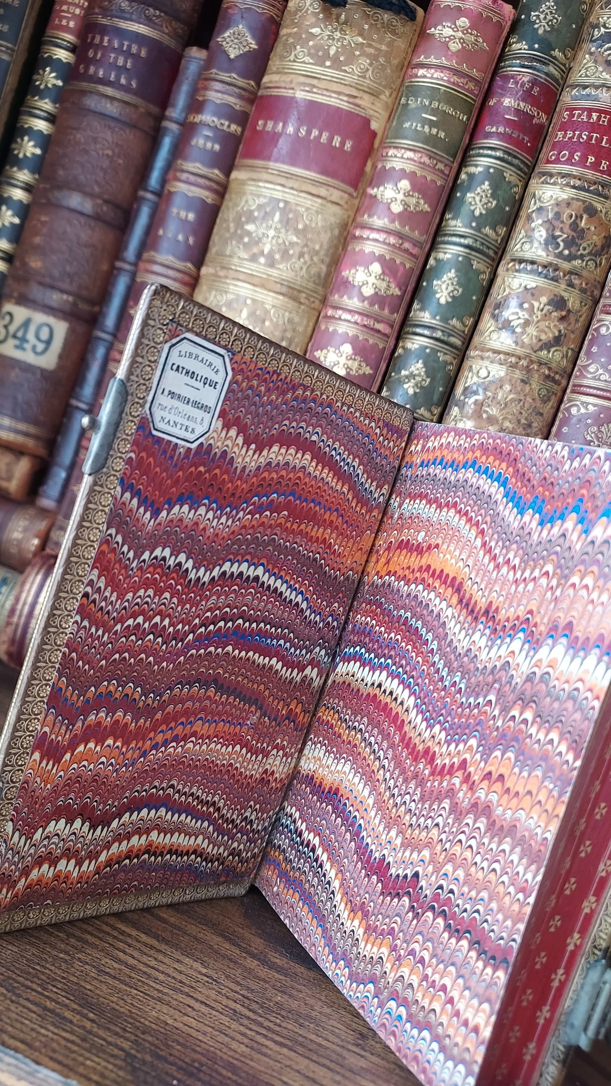 1860s Imitation de Jésus-Christ | Noble Provenance, Clasps, & Gauffered Edges