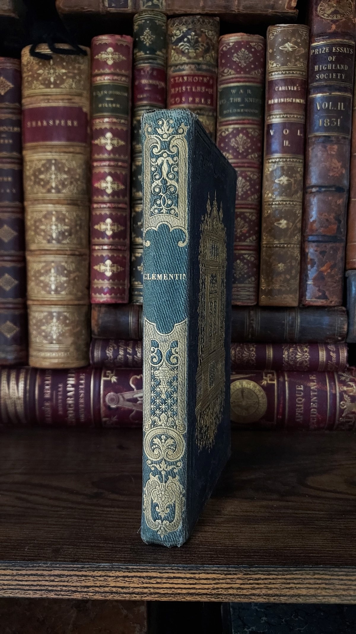 1848 Black and gold | Alfred Mame Black & Gold Cartonnage