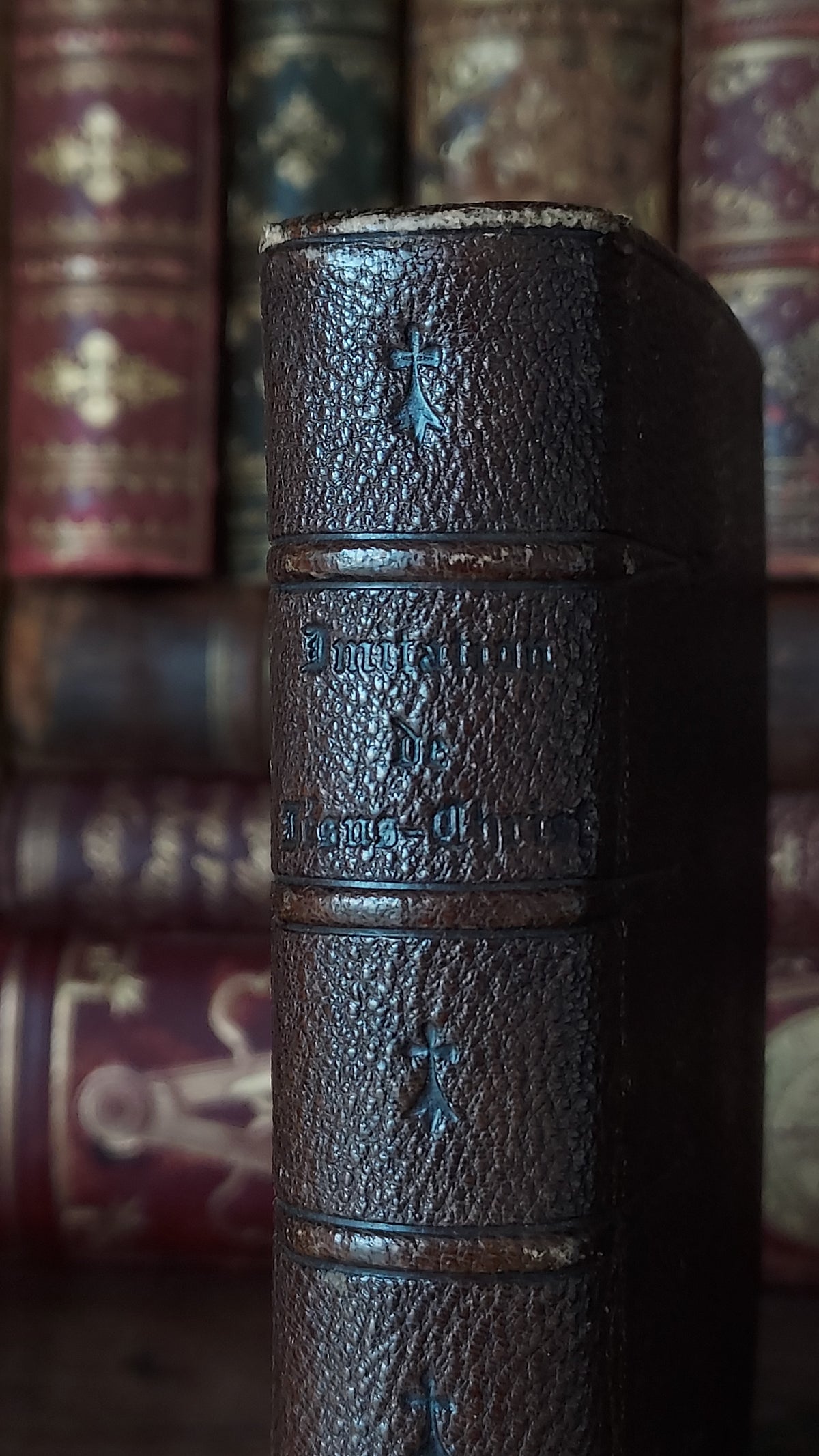 1858 Imitation de Jésus-Christ | Red Pages & Ermine Gauffering