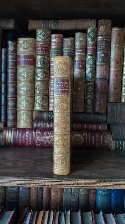 1911 Treasure Island | Prize Binding