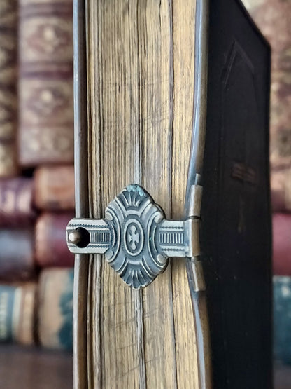 1873 Paroissien Romain: Small Cross Clasp