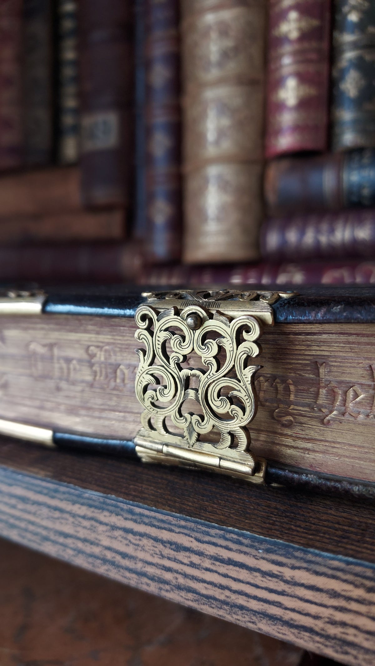 1846 Book of Common Prayer | Rare Gauffered Words and Metal Clasp