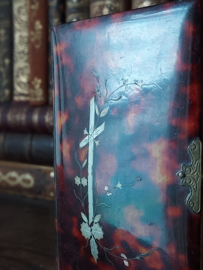 Paroissien Romain | 1890s Faux Tortoise Shell Clasp Book