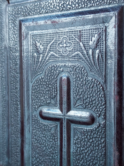 1897 Paroissien Romain | Floral Gauffered Edges