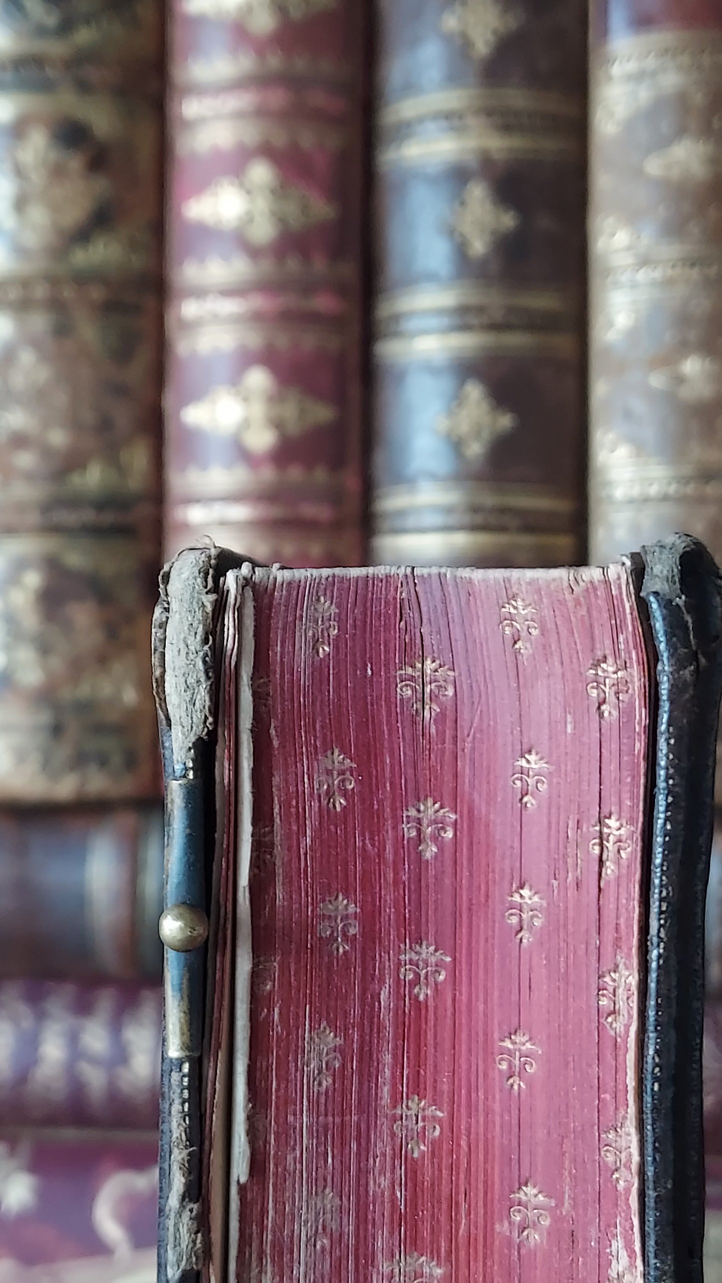 1850s Paroissien Romain | Textured Cover & Red Gauffered Edge
