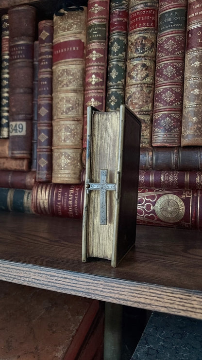 1877 Petit Paroissien Romain | Cross Clasp