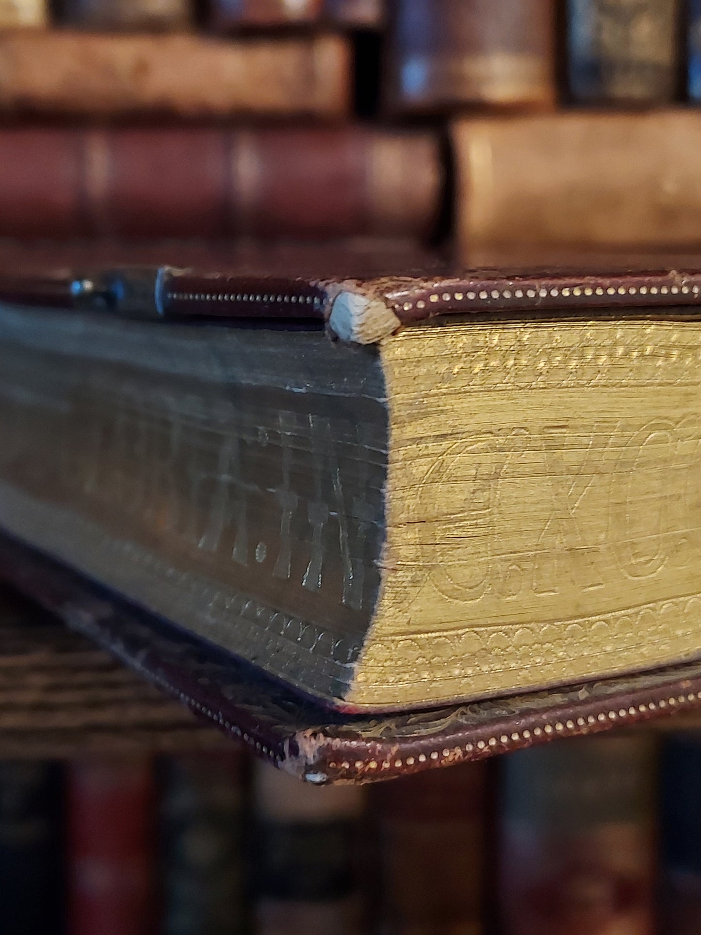 1887 Gruel Paroissien de la Renaissance | Latin Script Gauffered Edge