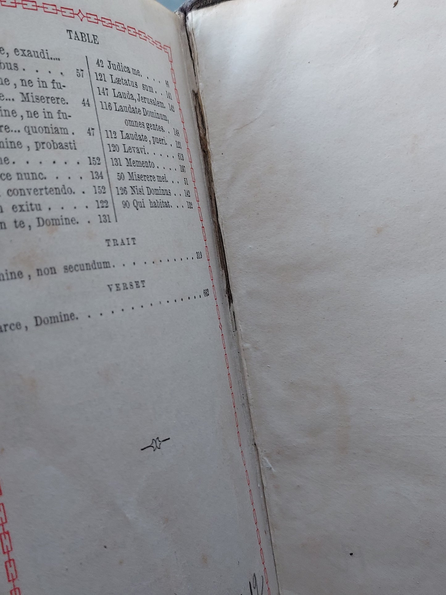 1897 Paroissien Romain | Floral Gauffered Edges