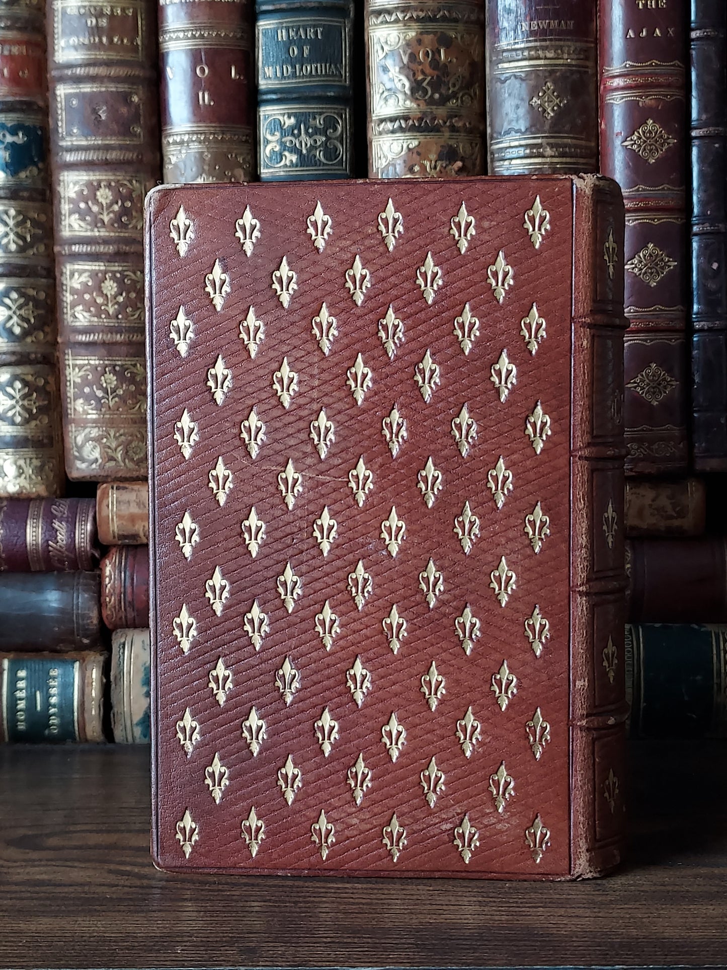 1860s Livre D'Heures Selon le Rit Romain: Gauffered Edges, Fleur-de-Lis Cover