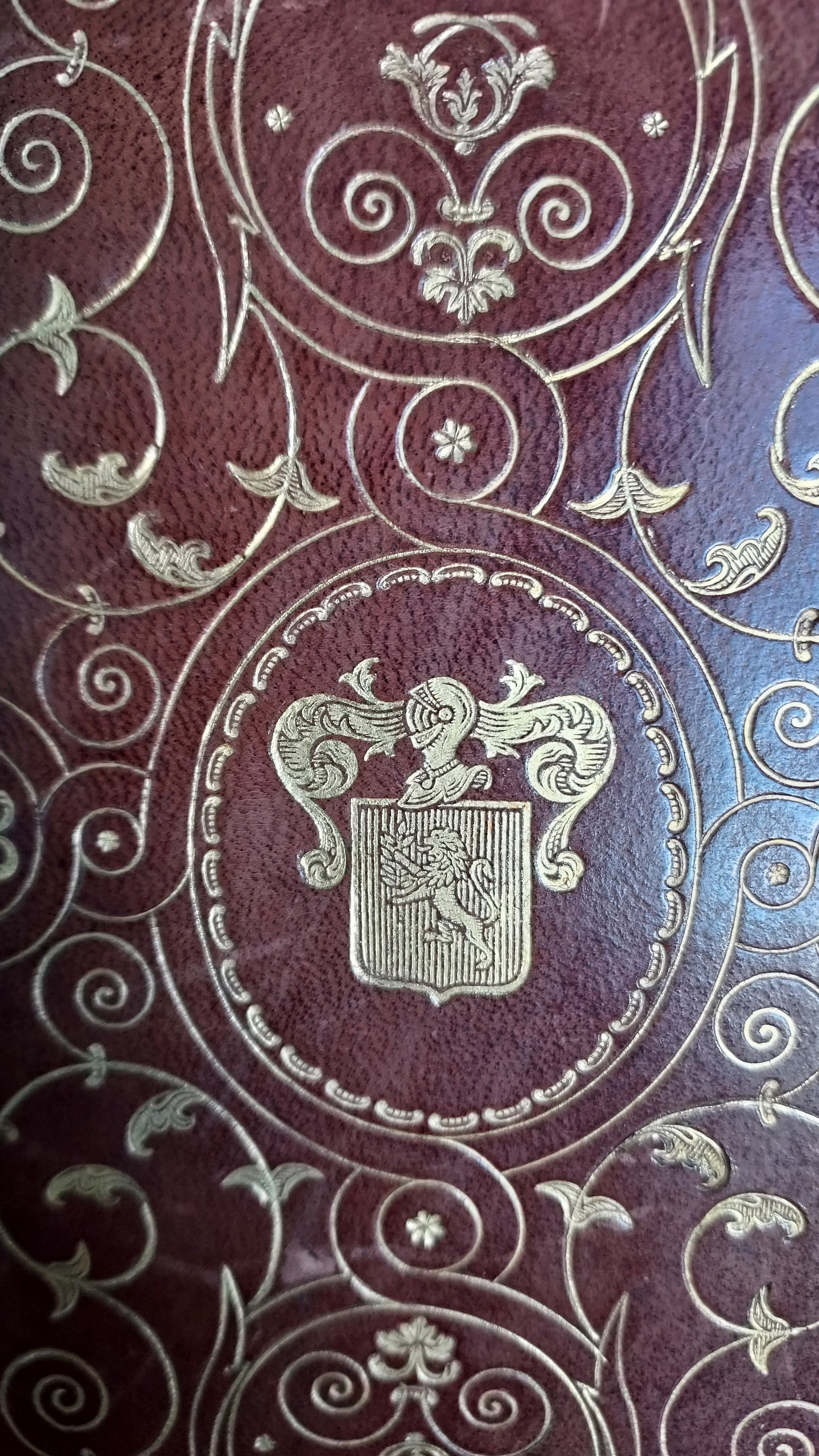 1902 Le Nouveau Testament & Prayer Card | Hand-Illuminated, Stamped by L. Angeli