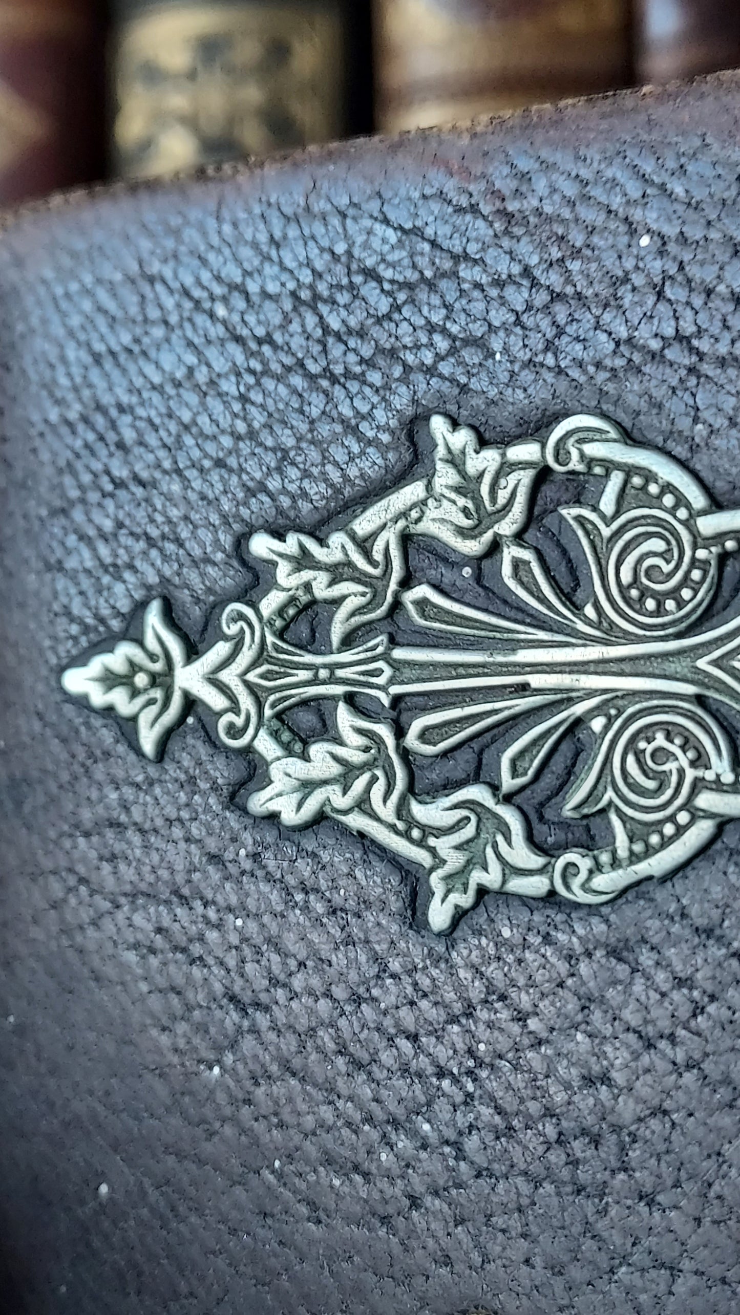 1880s Paroissien Romain | Floral Clasp