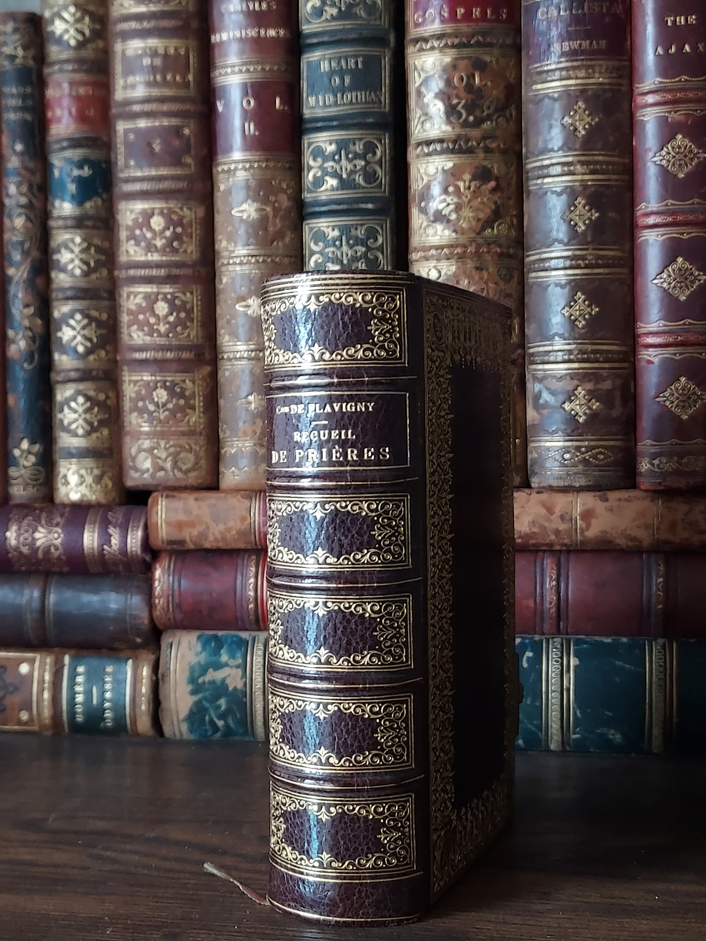 1873 Recueil de prieres: Ornate Double Clasp Binding w/ Paisley Fore-Edge Painting