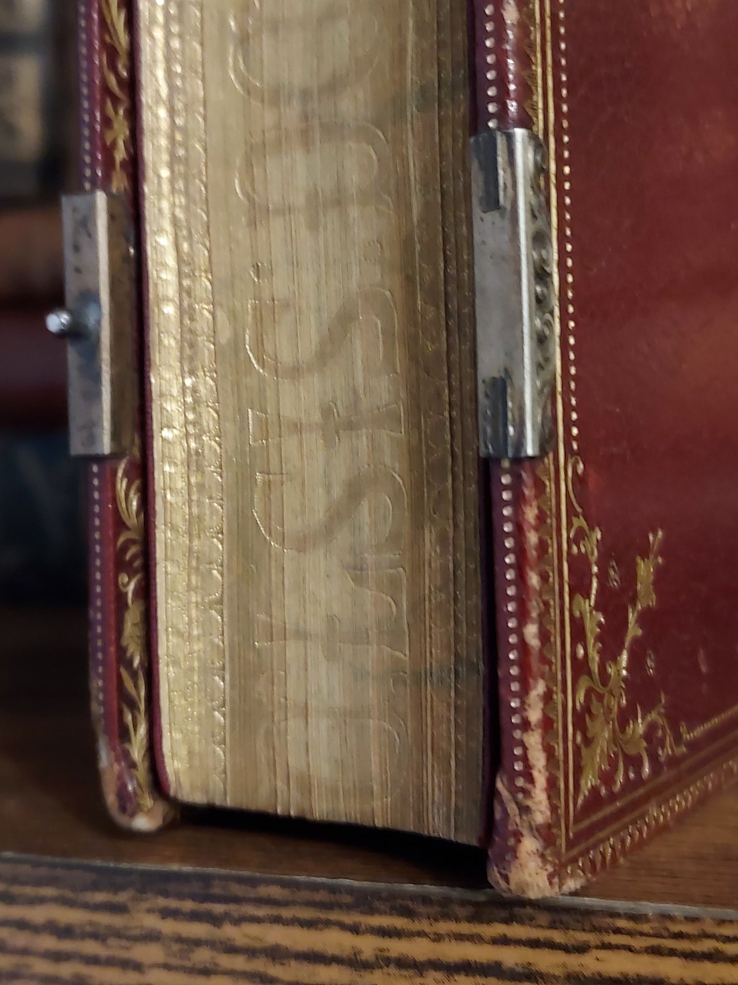 1887 Gruel Paroissien de la Renaissance | Latin Script Gauffered Edge