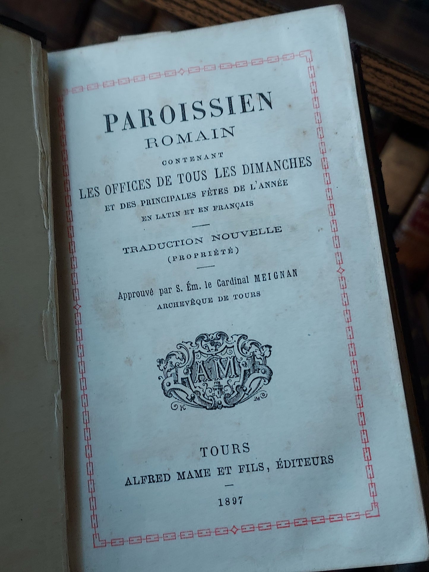 1897 Paroissien Romain | Floral Gauffered Edges