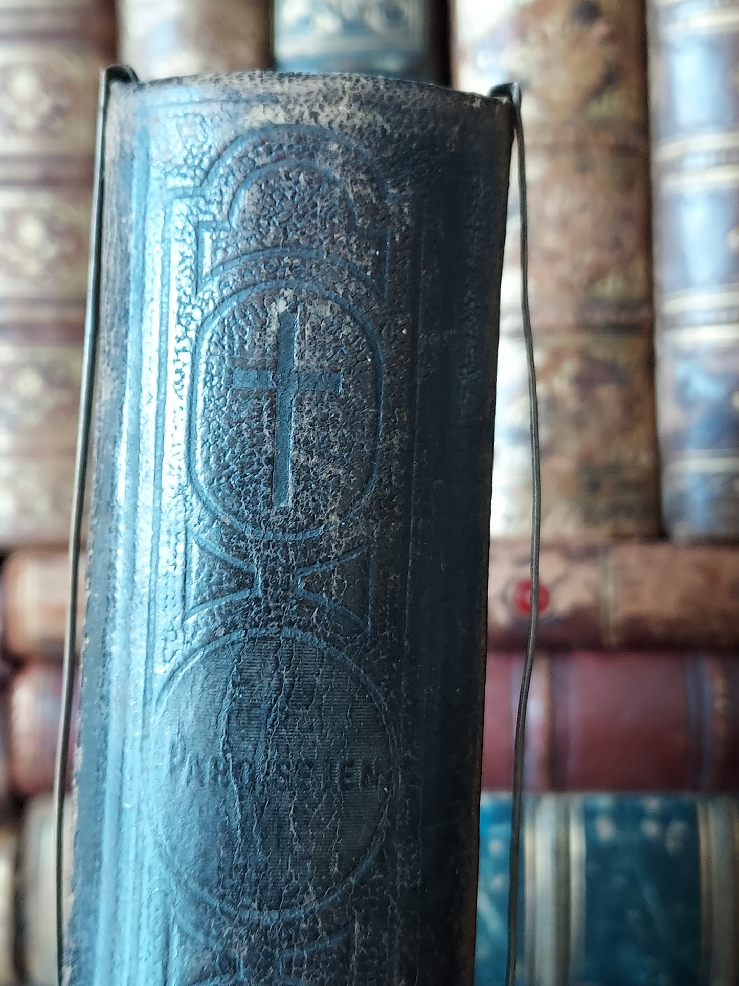 1860s Eucologe ou Paroissien Romain-Éduen: Gauffered Red Pages & Clasp