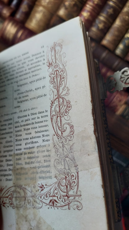 1880s Paroissien Romain | Floral Clasp