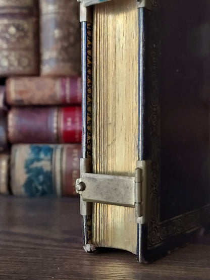 19th-Century Paroissien Romain: Double Gold-Tone Metal Clasp