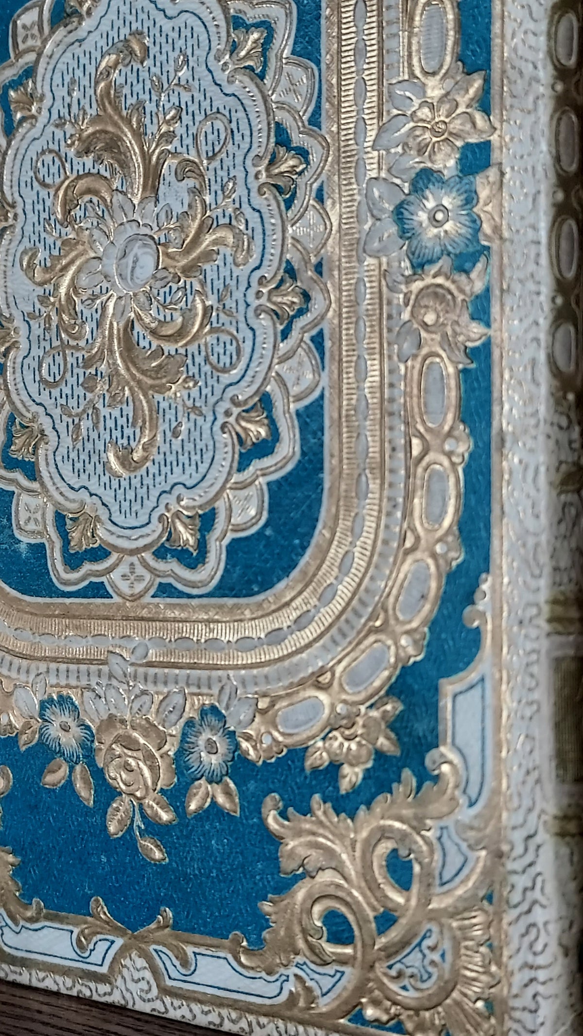 Histoire de Sainte Élisabeth de Hongrie | Mame Decorative Cartonnage Binding