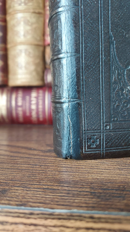 1846 Book of Common Prayer | Rare Gauffered Words and Metal Clasp