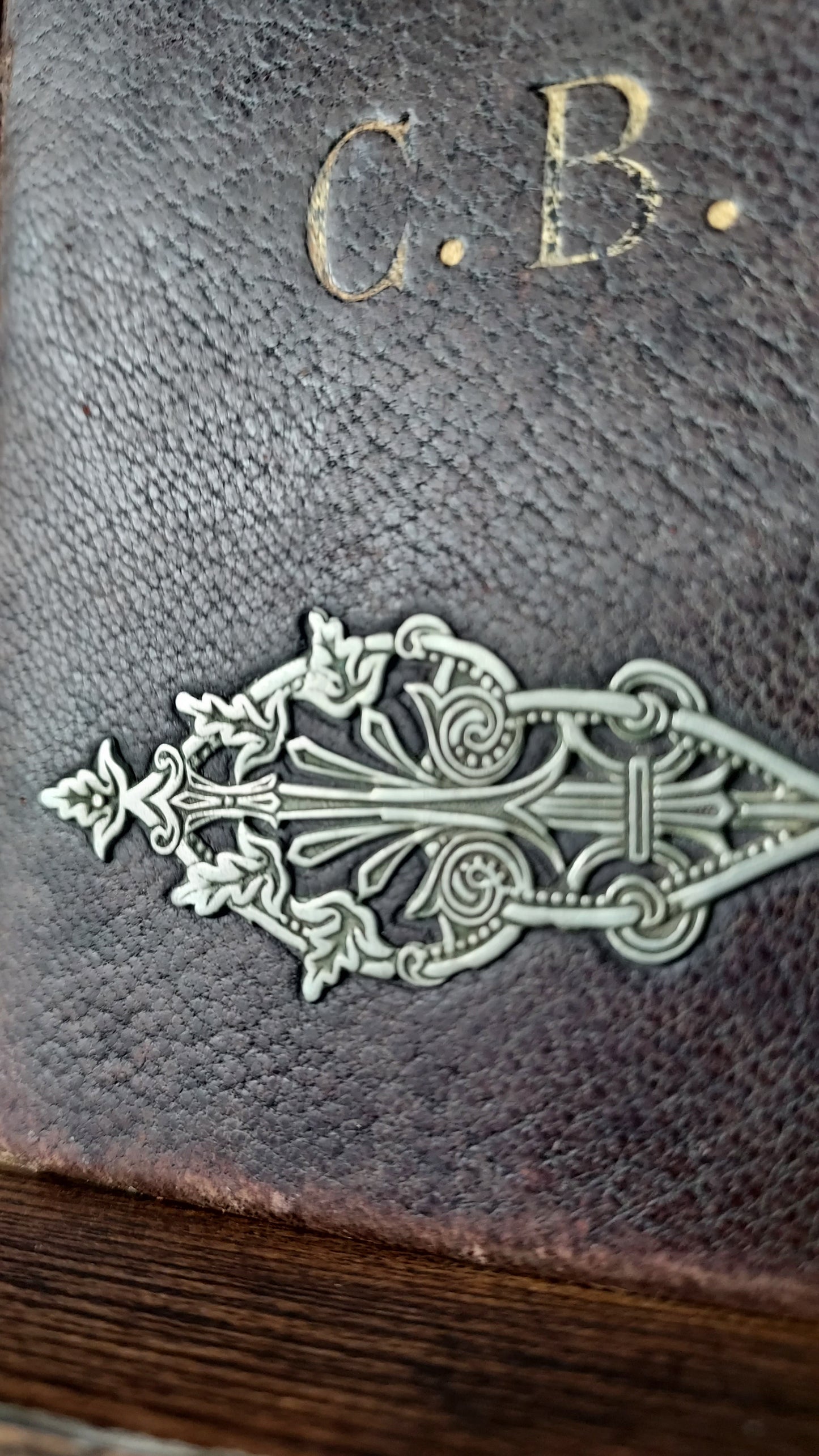 1880s Paroissien Romain | Floral Clasp
