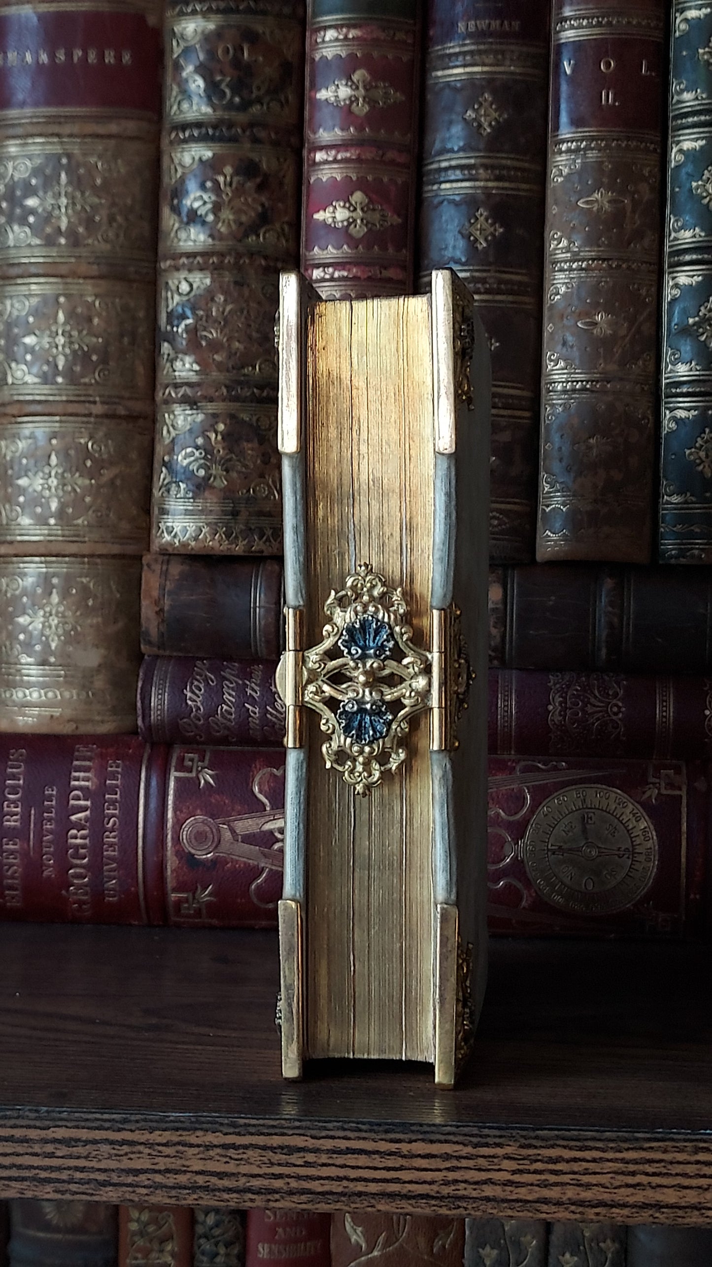 1850s Livre de Mariage | Velvet Wedding Missal w/Large Intricate Clasp