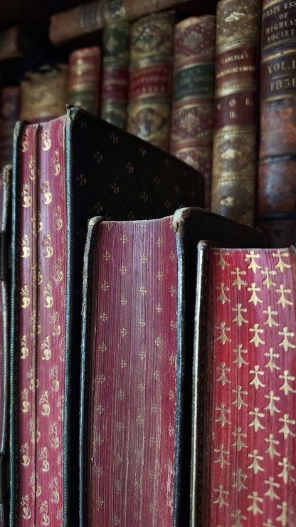 1858 Imitation de Jésus-Christ | Red Pages & Ermine Gauffering