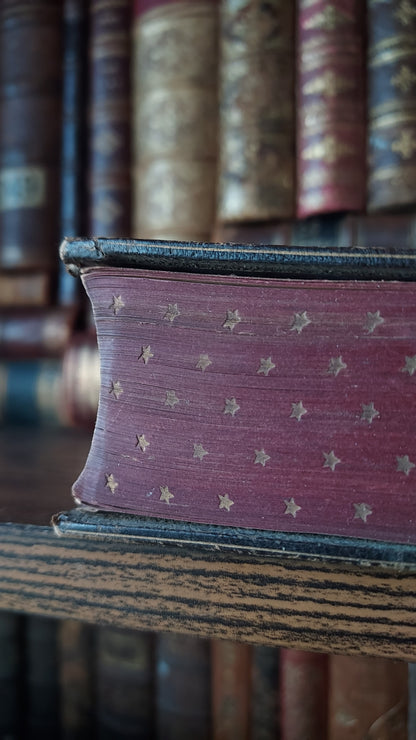 1876 Paroissien Romain | Red Star Gauffered Edge