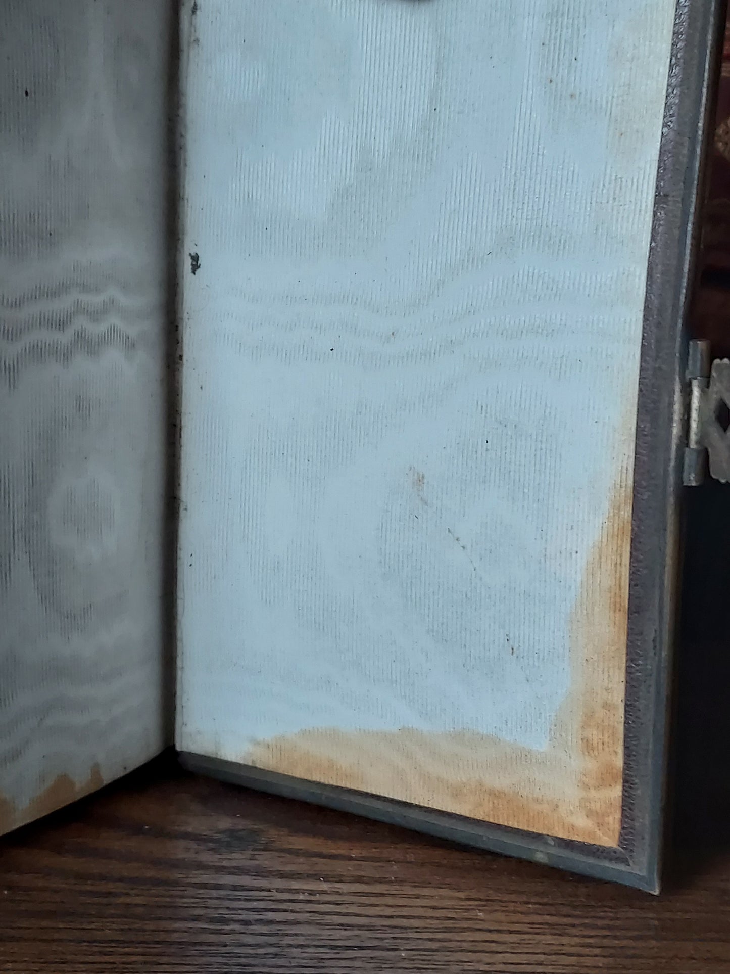1867 Recueil de prières: Gilt-Gauffered and Hand-Painted Floral Page Edges