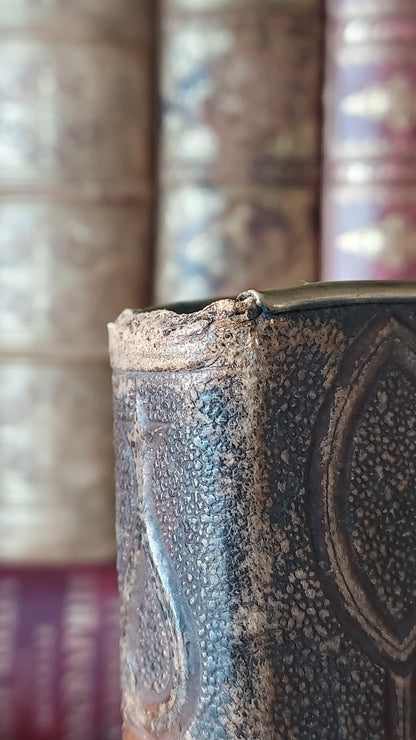 1870s Paroissien Romain | Mini w/Gauffered Stars