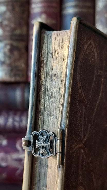 1870s Paroissien Romain | Mini w/Gauffered Stars