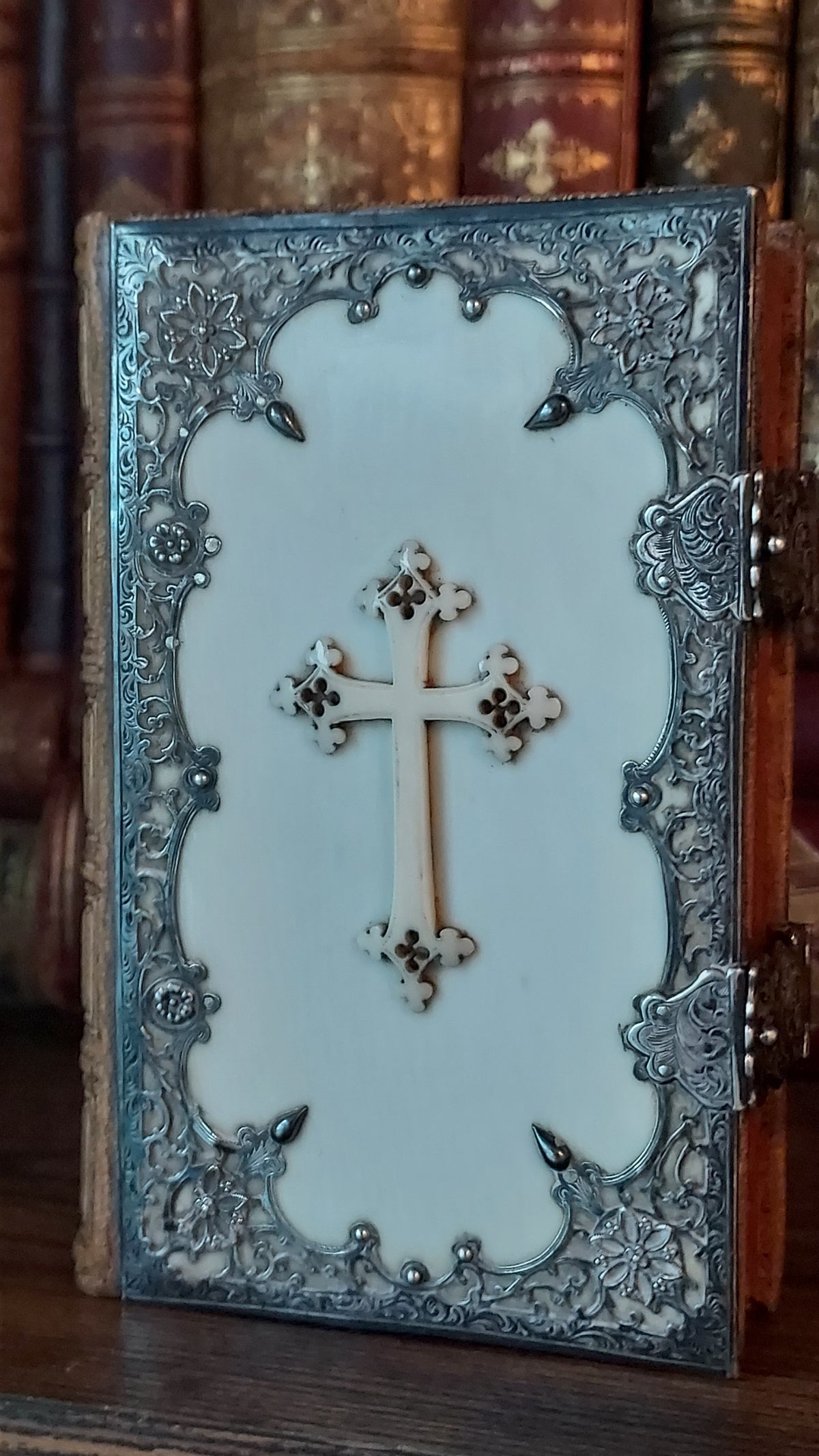 1872 The Book of Common Prayer | Gothic-Style Metal Details