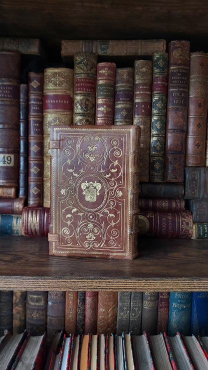 1902 Le Nouveau Testament & Prayer Card | Hand-Illuminated, Stamped by L. Angeli