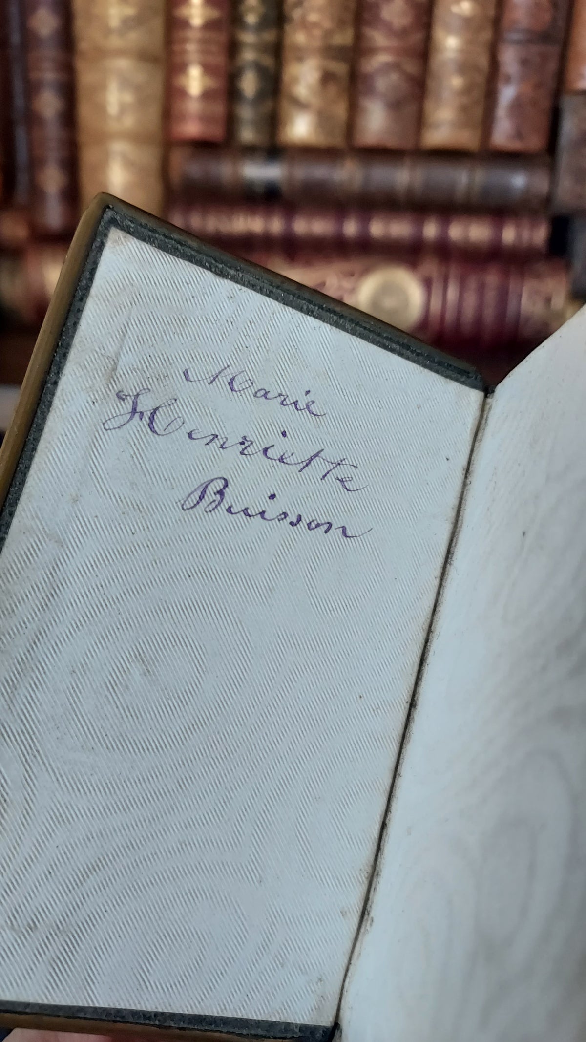 1879 Paroissien Romain | Miniature Clasped Binding