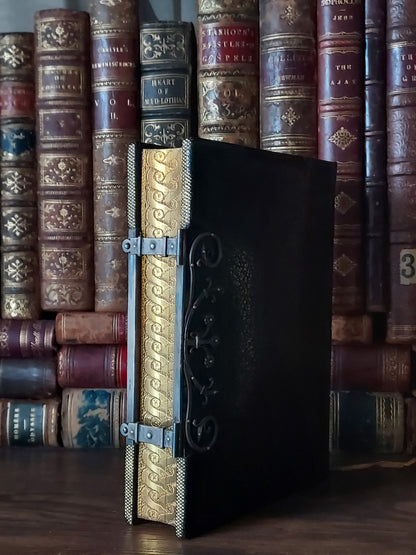1900s Heures Romaines | Stamped Taffin Master Binding