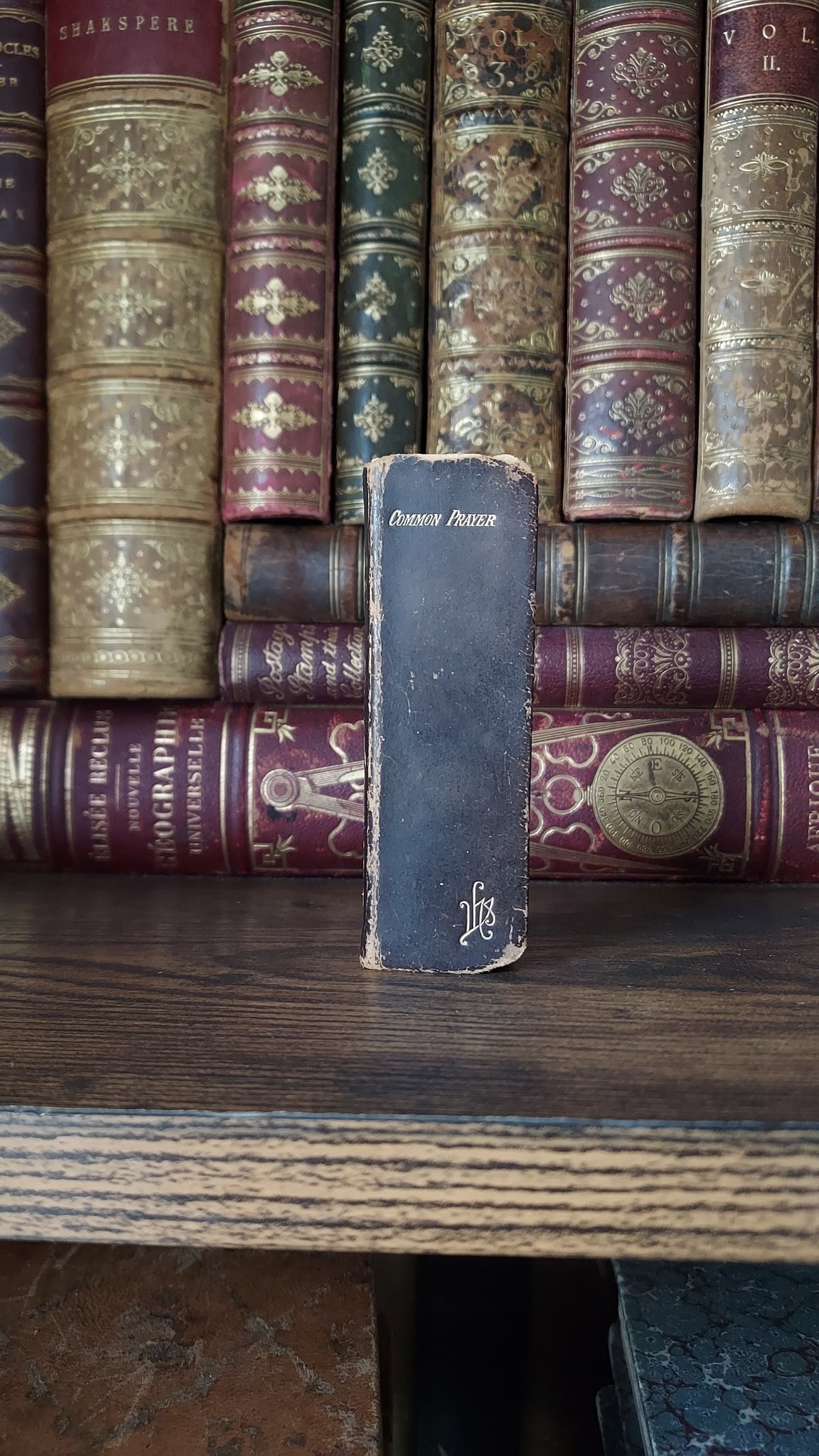 1890s The Book of Common Prayer | Finger Bible