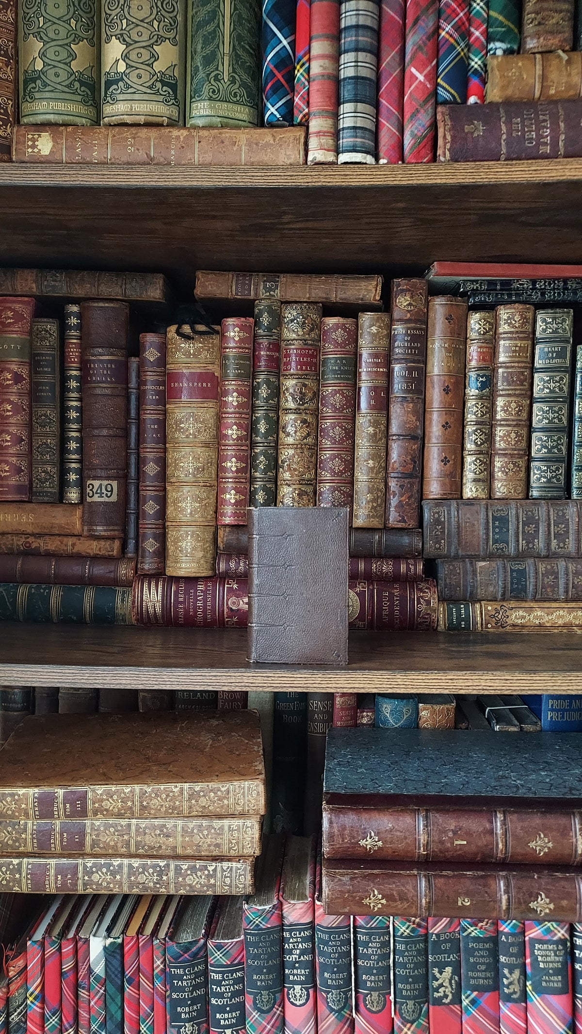 1858 Imitation de Jésus-Christ | Red Pages & Ermine Gauffering
