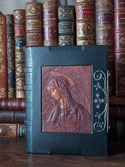 1900s Heures Romaines | Stamped Taffin Master Binding