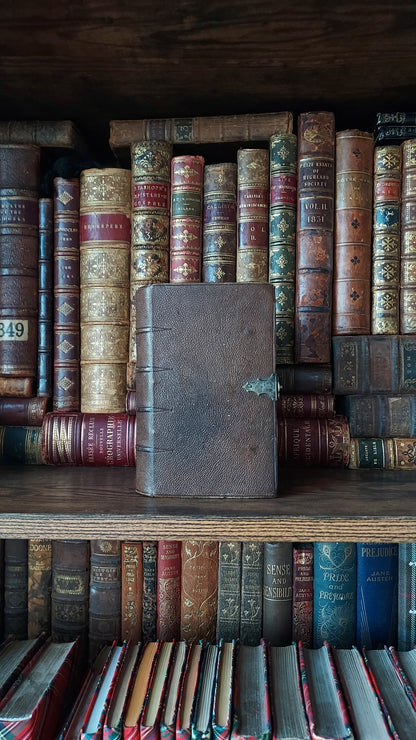 1857 Paroissien Romain | Gauffered Star Blue Edge