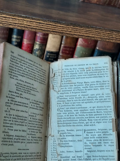 1860s Eucologe ou Paroissien Romain-Éduen: Gauffered Red Pages & Clasp