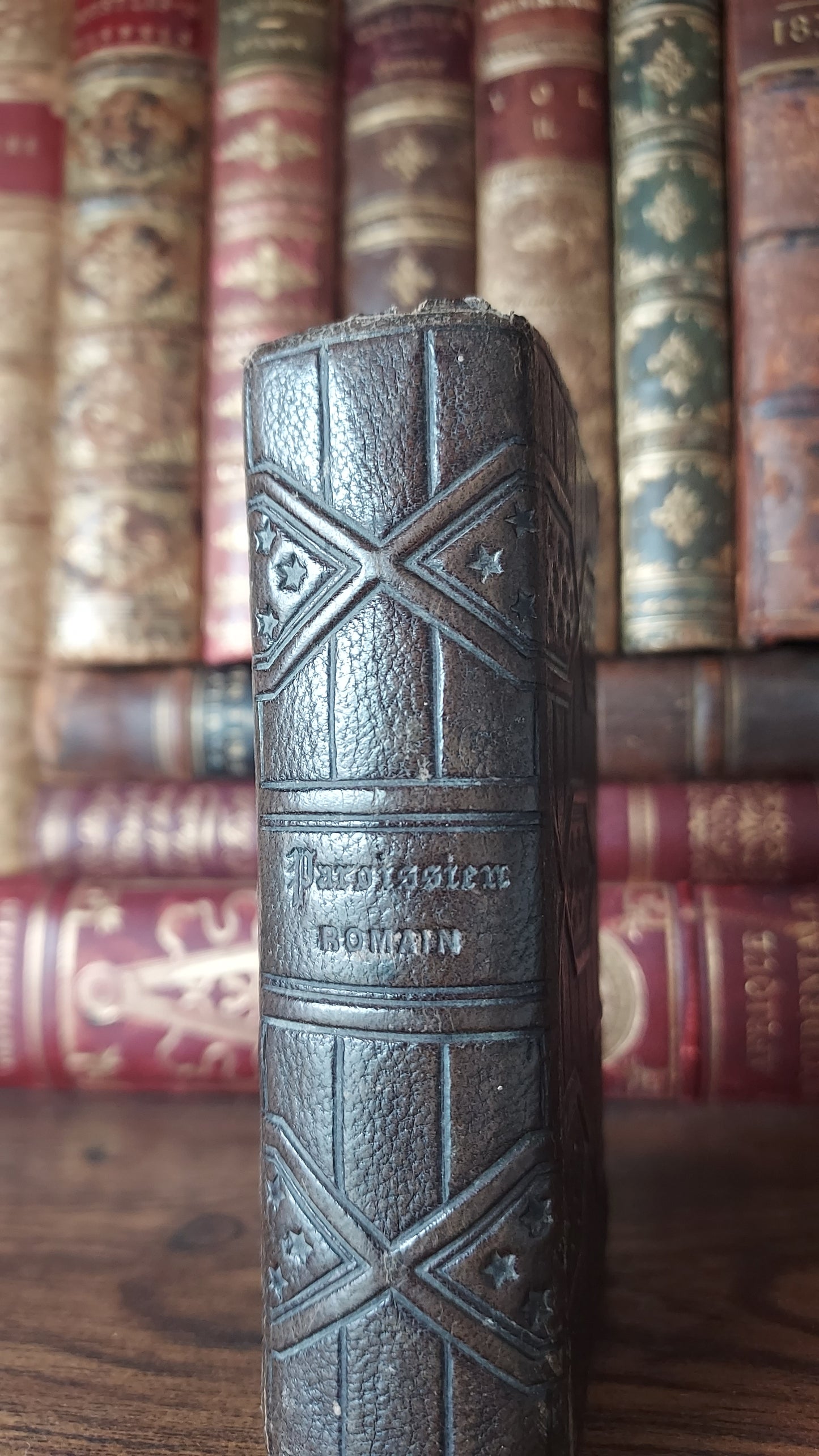 1859 Paroissien Romain | Blue Gauffered Maltese Cross
