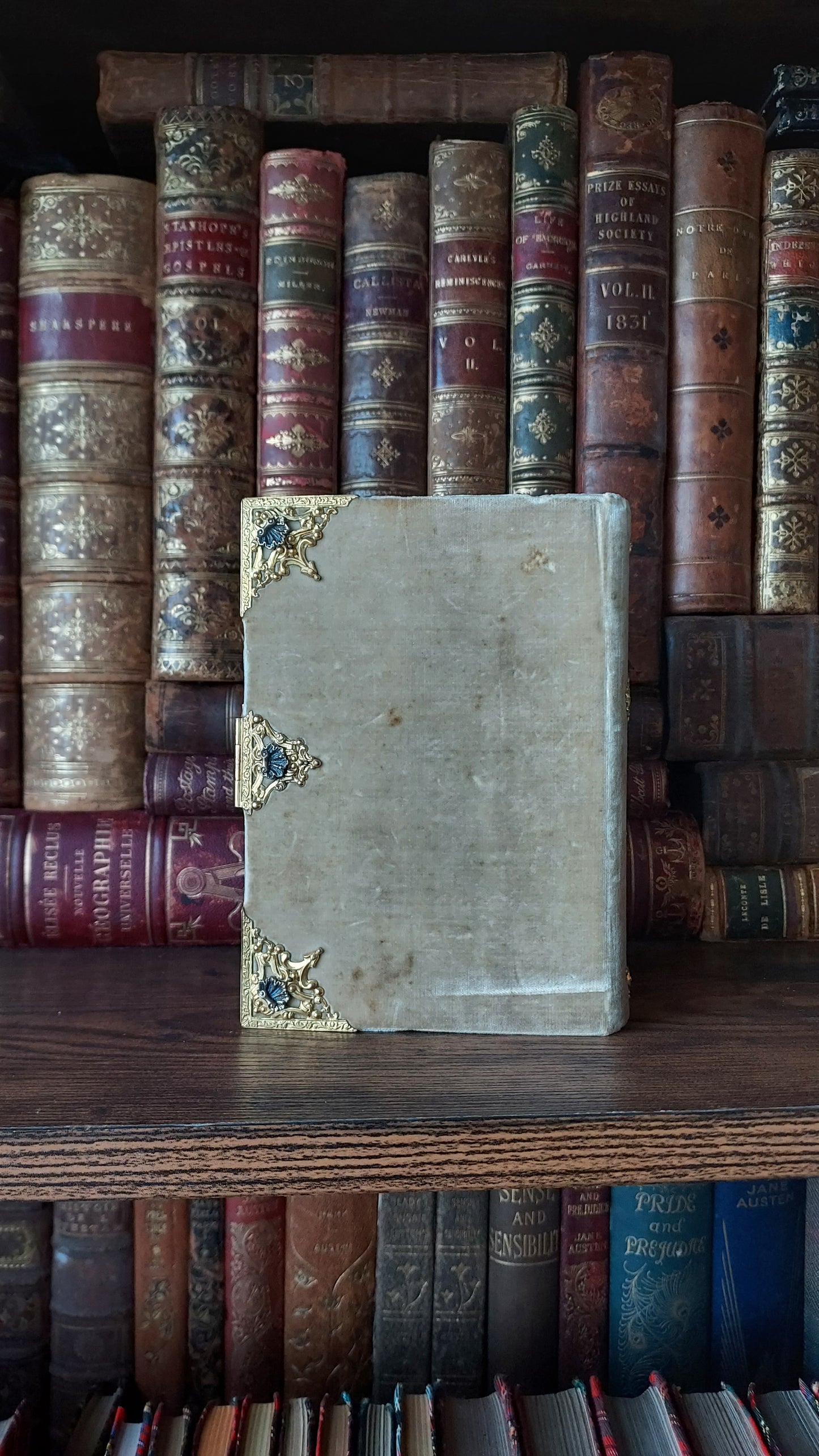 1850s Livre de Mariage | Velvet Wedding Missal w/Large Intricate Clasp