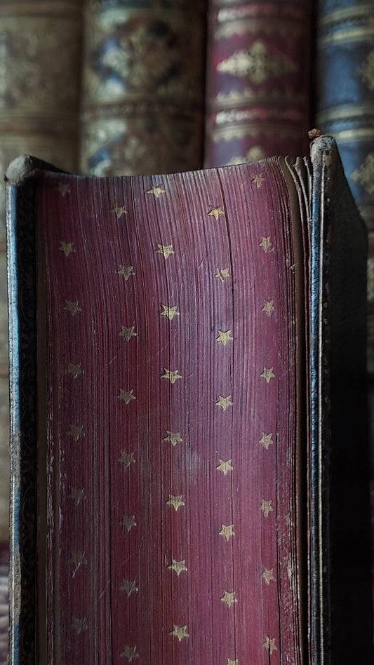 1876 Paroissien Romain | Red Star Gauffered Edge