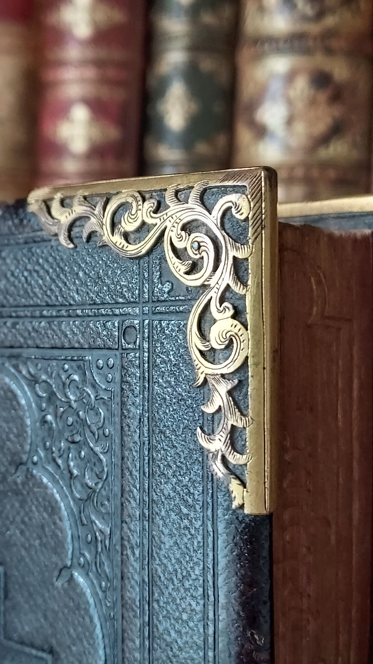 1846 Book of Common Prayer | Rare Gauffered Words and Metal Clasp