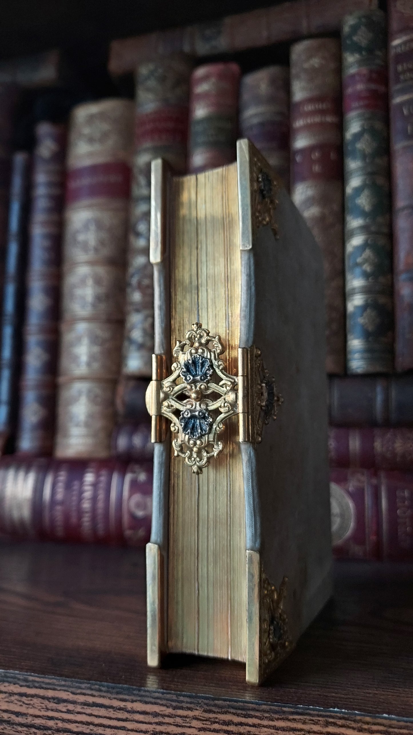 1850s Livre de Mariage | Velvet Wedding Missal w/Large Intricate Clasp