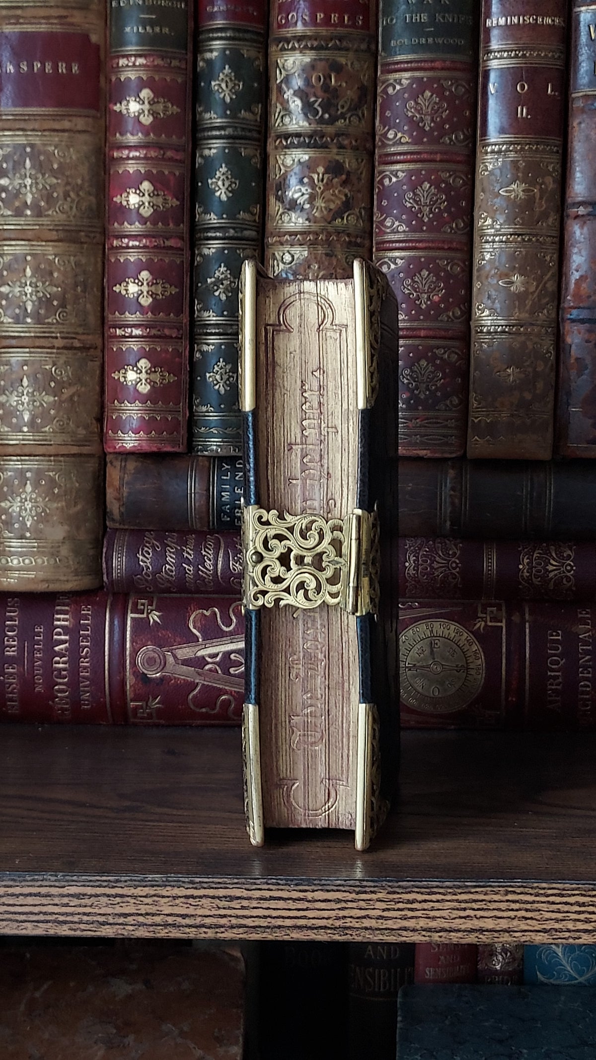 1846 Book of Common Prayer | Rare Gauffered Words and Metal Clasp