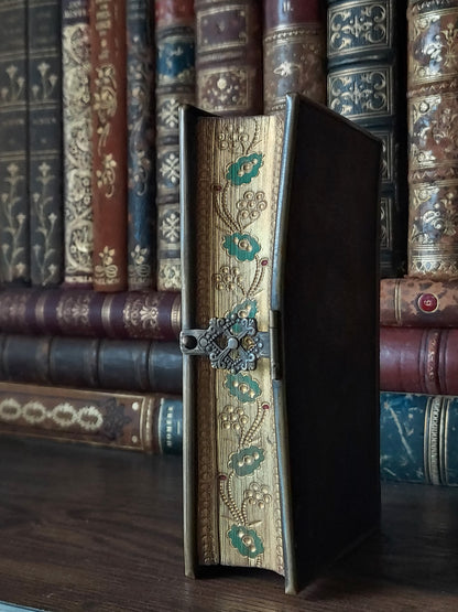 1867 Recueil de prières: Gilt-Gauffered and Hand-Painted Floral Page Edges