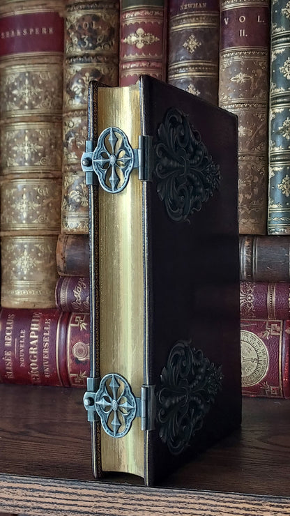 1880s Missel Romain | Ornate Double Floral Clasp