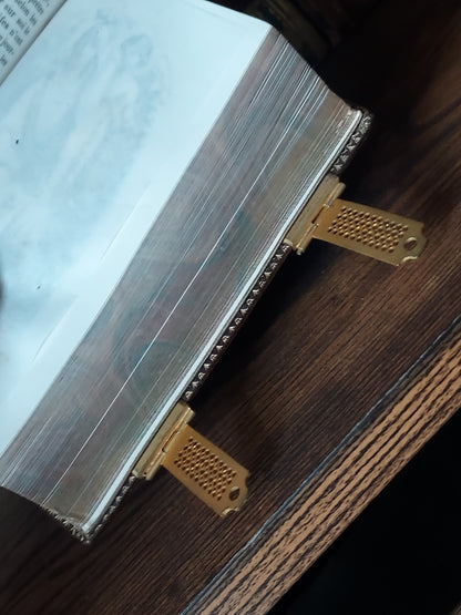 1873 Recueil de prieres: Ornate Double Clasp Binding w/ Paisley Fore-Edge Painting